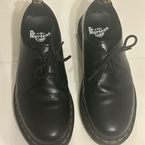GUC Dr. Martens AirWair Black Leather Shoes